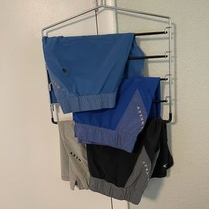 LOT of 4 Oakley Traverse training shorts